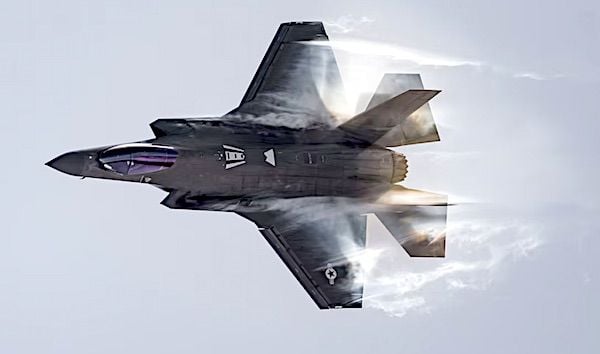 An Air Force F-35A Lightning II performs a practice airshow performance at Hill Air Force Base, Utah, Thursday, Jan. 11, 2024. (U.S. Air Force photo by Staff Sgt. Kaitlyn Ergish)